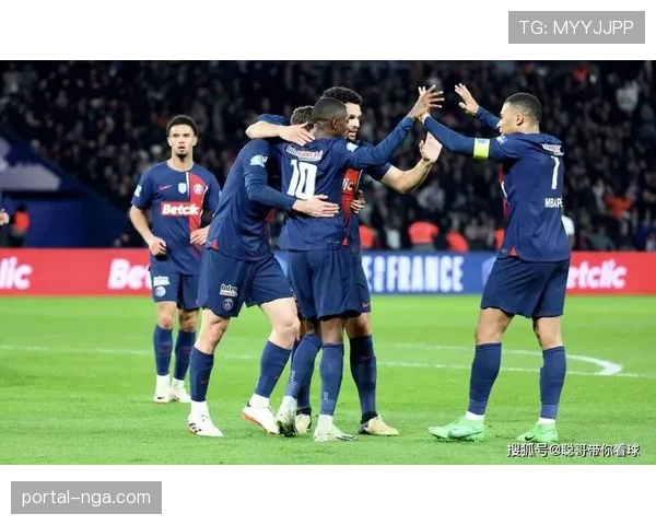 残阵摩纳哥客战巴黎，伤停10人能否创造奇迹